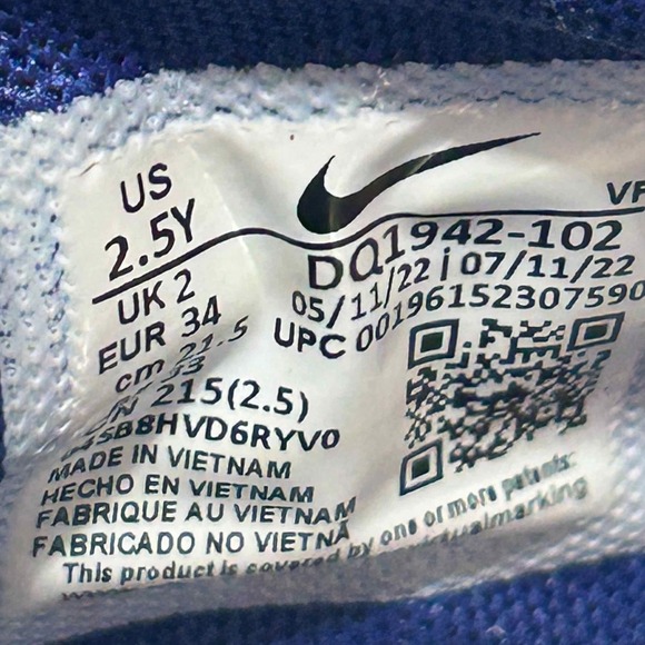 Nike Giannis Immortality 2 Sneakers Low Top Hook Loop White Pink Blue Size 2.5 - Picture 15 of 16